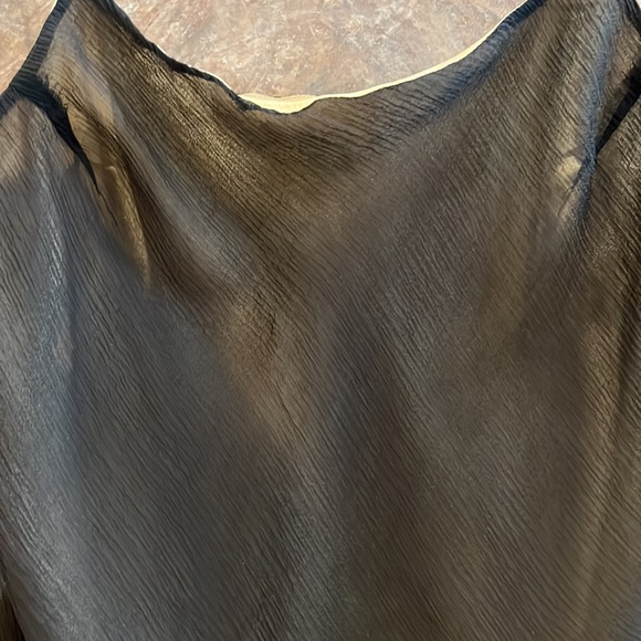 Albert Nipon cami - Picture 2 of 6